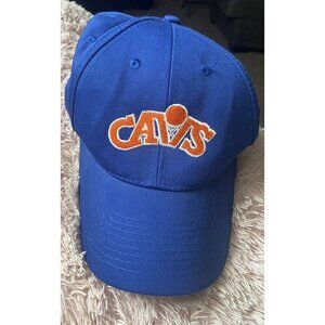 CLEVELAND CAVALIERS CAVS NBA Adjustable Cap Hat Throwback VTG